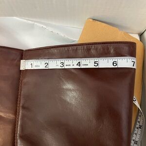 Elegant Brown Leather Men's Bag